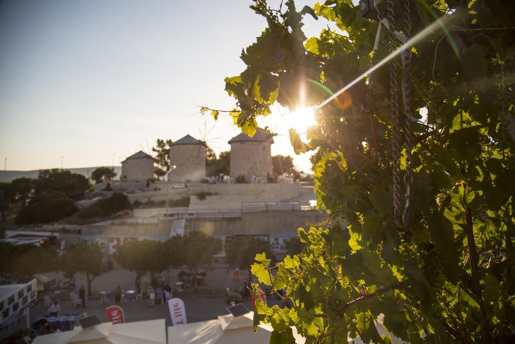 Alacati Sardunya Hotel מראה חיצוני תמונה